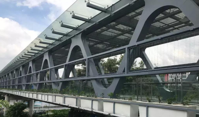 太原论管桁架结构工程弯管加工防锈处理的方法
